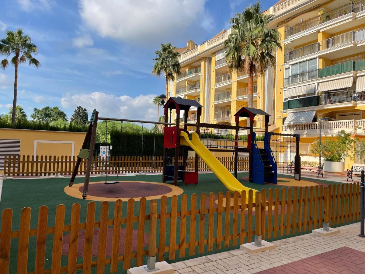 Appartement Lovely Denia, Piscina, Jacuzzi, Padel, Parking Dénia